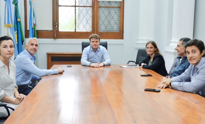 El intendente recibi a directivos de la empresa Loma Negra